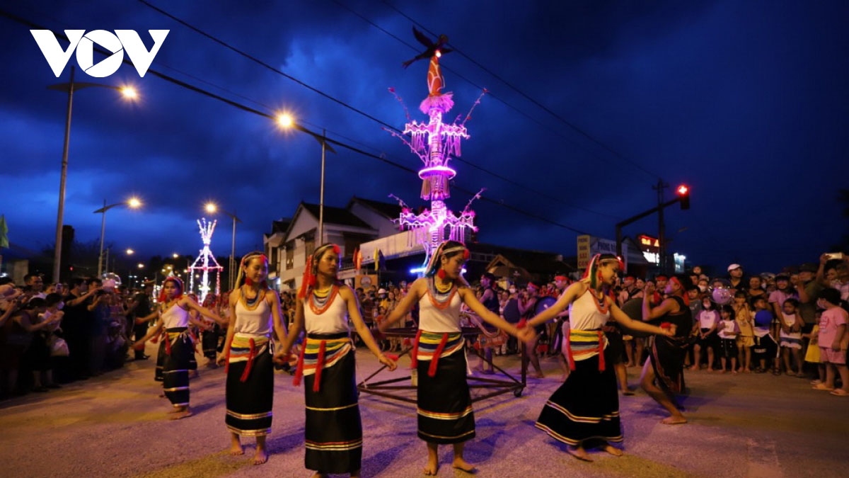 Ethnic cultural festival welcomes National Tourism Year 2022